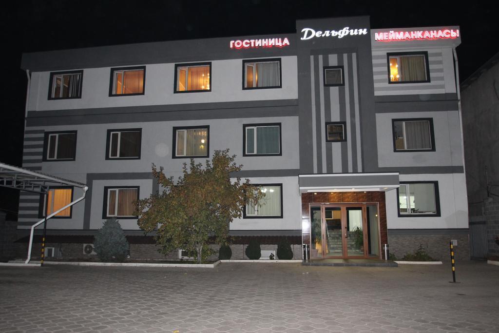 Delphin Guest House Бишкек Екстериор снимка